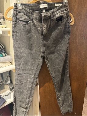 SOFIA by Sofia Vergara Black Washed High-Rise Jeans